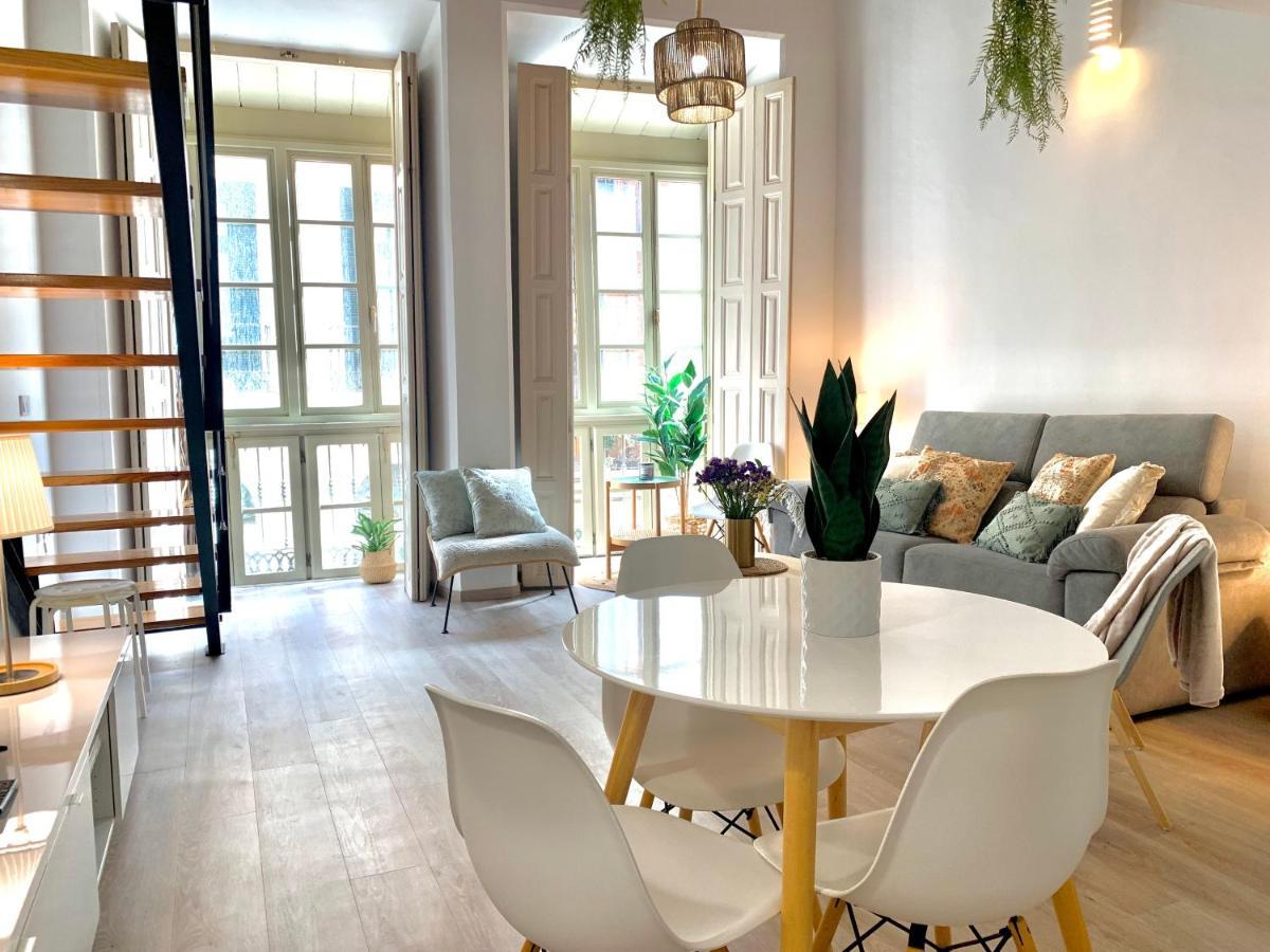 Homely Málaga Loft Especerías Exterior foto